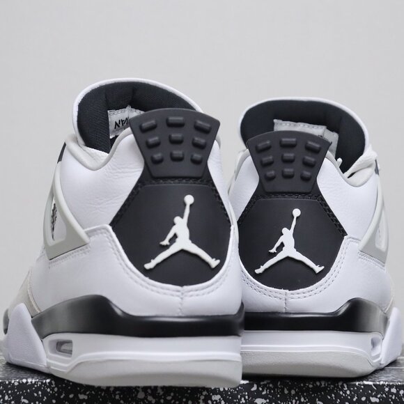 Jordan Air Jordan 4 Retro White Cement